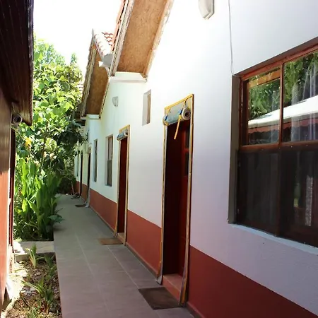 Hotel Alibaba *